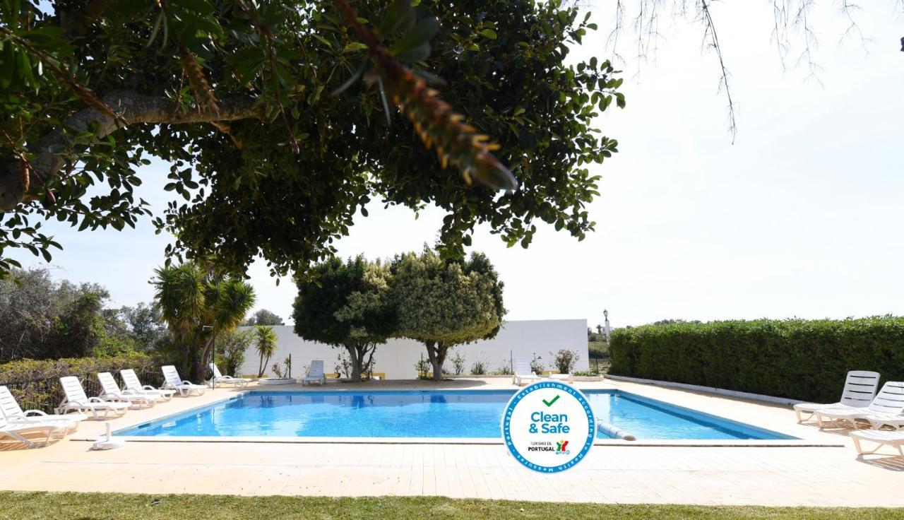 Monte Dos Avos Village - Pet Friendly בית הארחה 2*